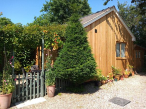 Little Gatehouse - a cosy country cottage for two